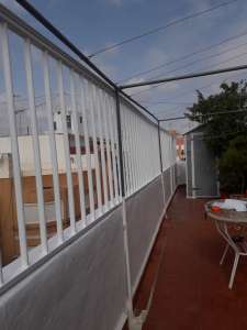 Barandilla en carpinteria de aluminio de seguridad para terraza- persianas Guardiola Alicante
